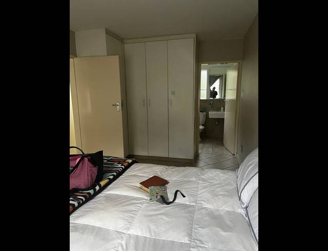 2 BEDROOM TOWNHOUSE FOR SALE IN SANDTON CBD